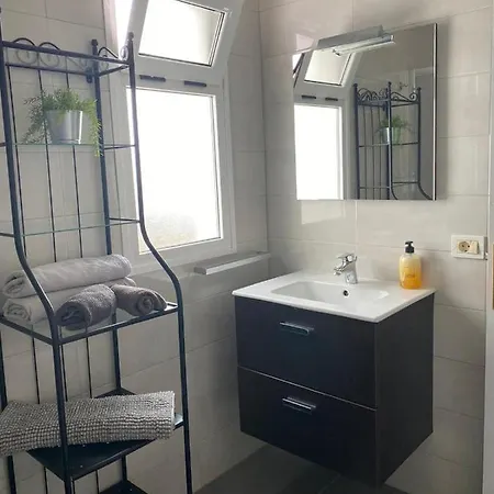Majo's Retreat Apartment *